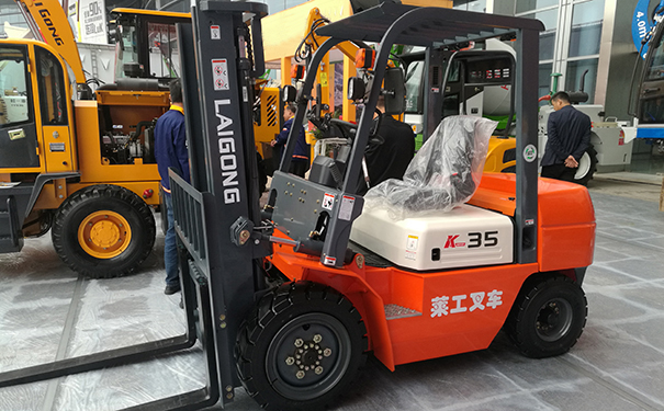 萊工.jpg 萊工.jpg